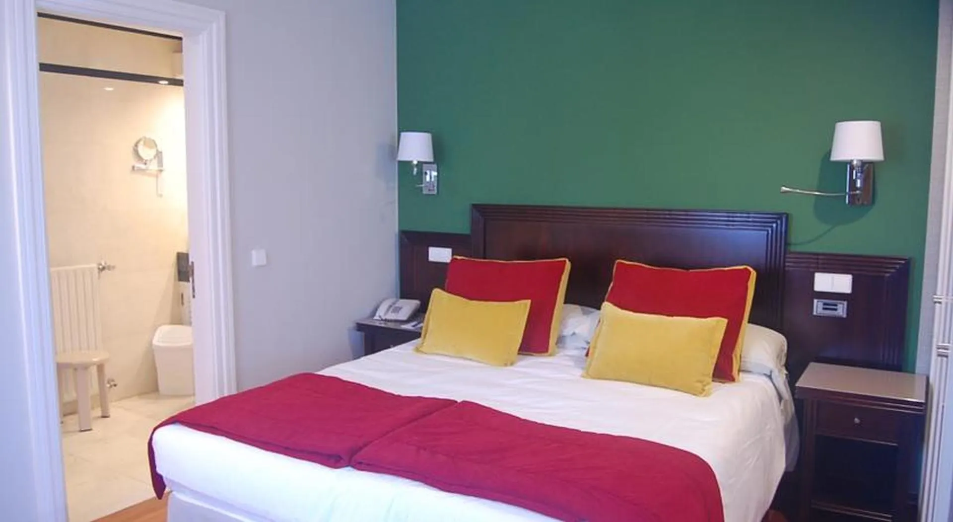 Hotel Escuela Santa Brigida