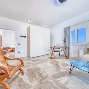 Casa Serena 10 Boutique- Adults Only-breakfast Included Guest house