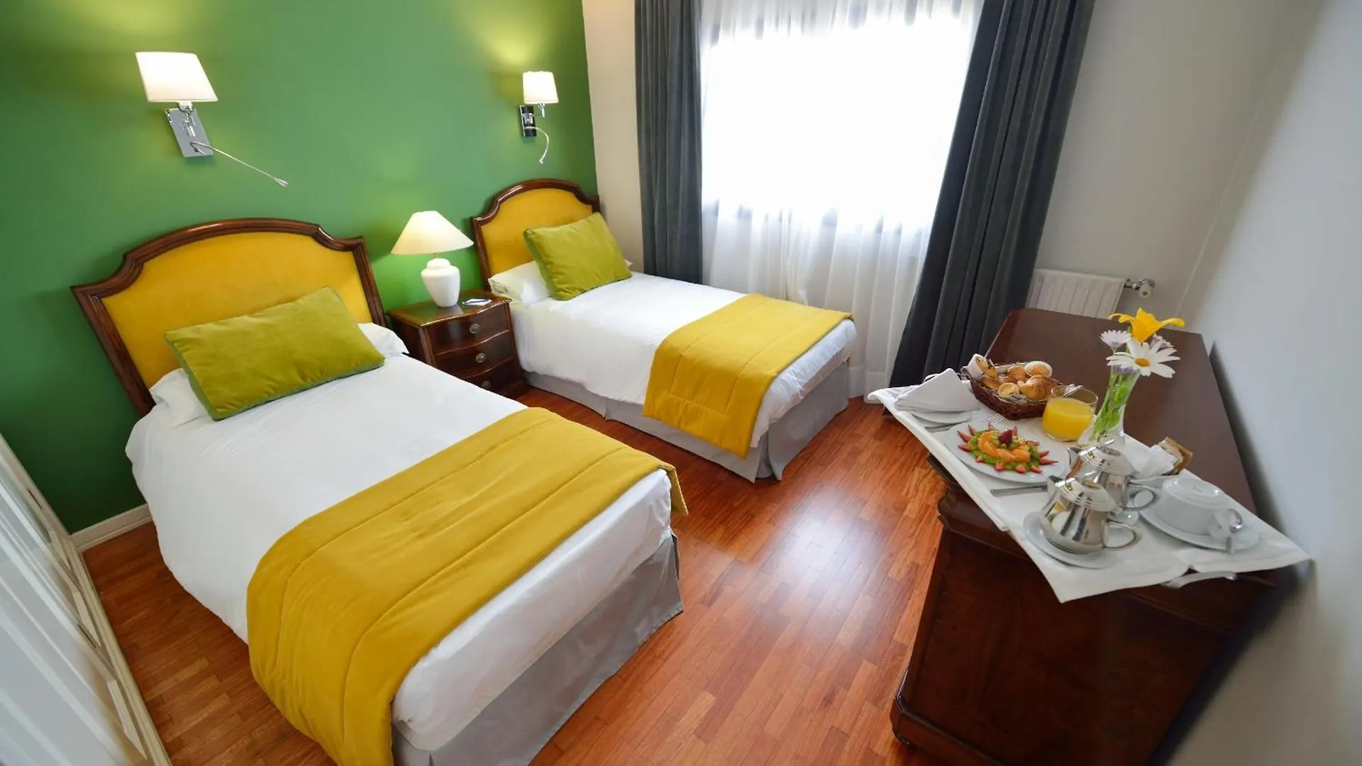 Hotel Escuela Santa Brigida İspanya